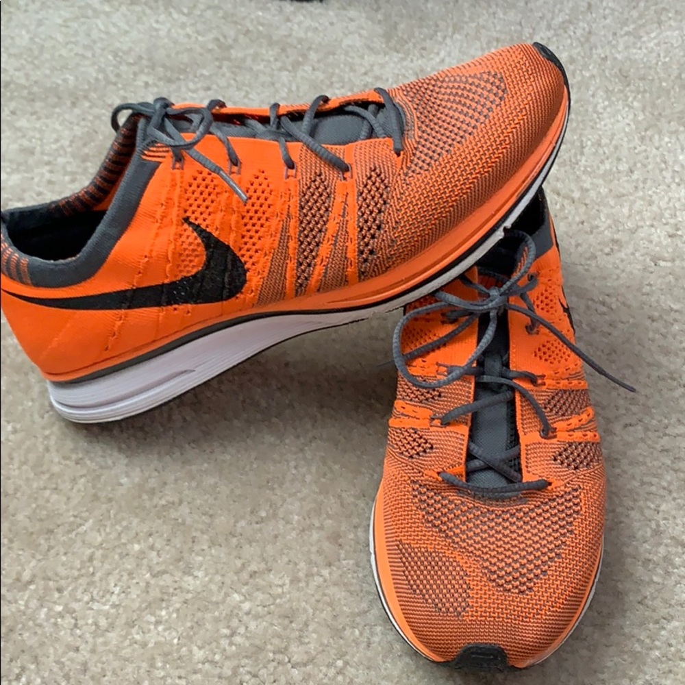 Nike Men’s Flyknit Trainer